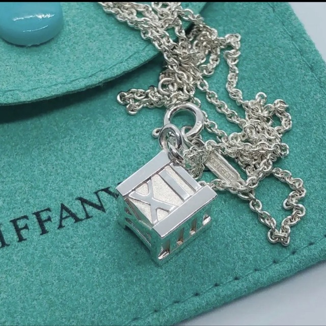 カラーシルバーTIFFANY ティファニー アトラスキューブペンダントネックレス　保存袋付