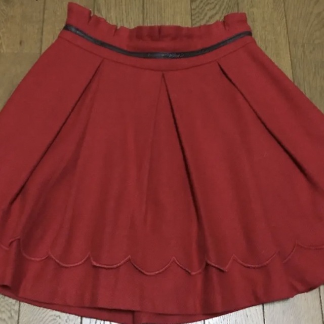 【Rew de Rew】フレアスカート ウール　赤 レディースのスカート(ひざ丈スカート)の商品写真