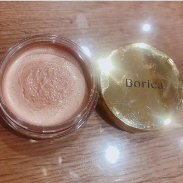 Borica(ボリカ)のBorica 美容液ケアアイシャドウ <01 Silky Beige> コスメ/美容のベースメイク/化粧品(アイシャドウ)の商品写真