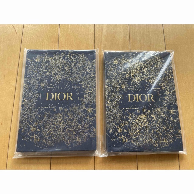 Christian Dior(クリスチャンディオール)のChristian Dior　ノベルティノート　2冊セット コスメ/美容のコスメ/美容 その他(その他)の商品写真