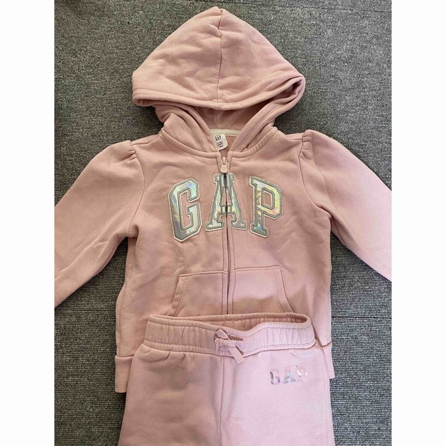 GAP Kids(ギャップキッズ)のGap セットアップ キッズ/ベビー/マタニティのキッズ服女の子用(90cm~)(ジャケット/上着)の商品写真