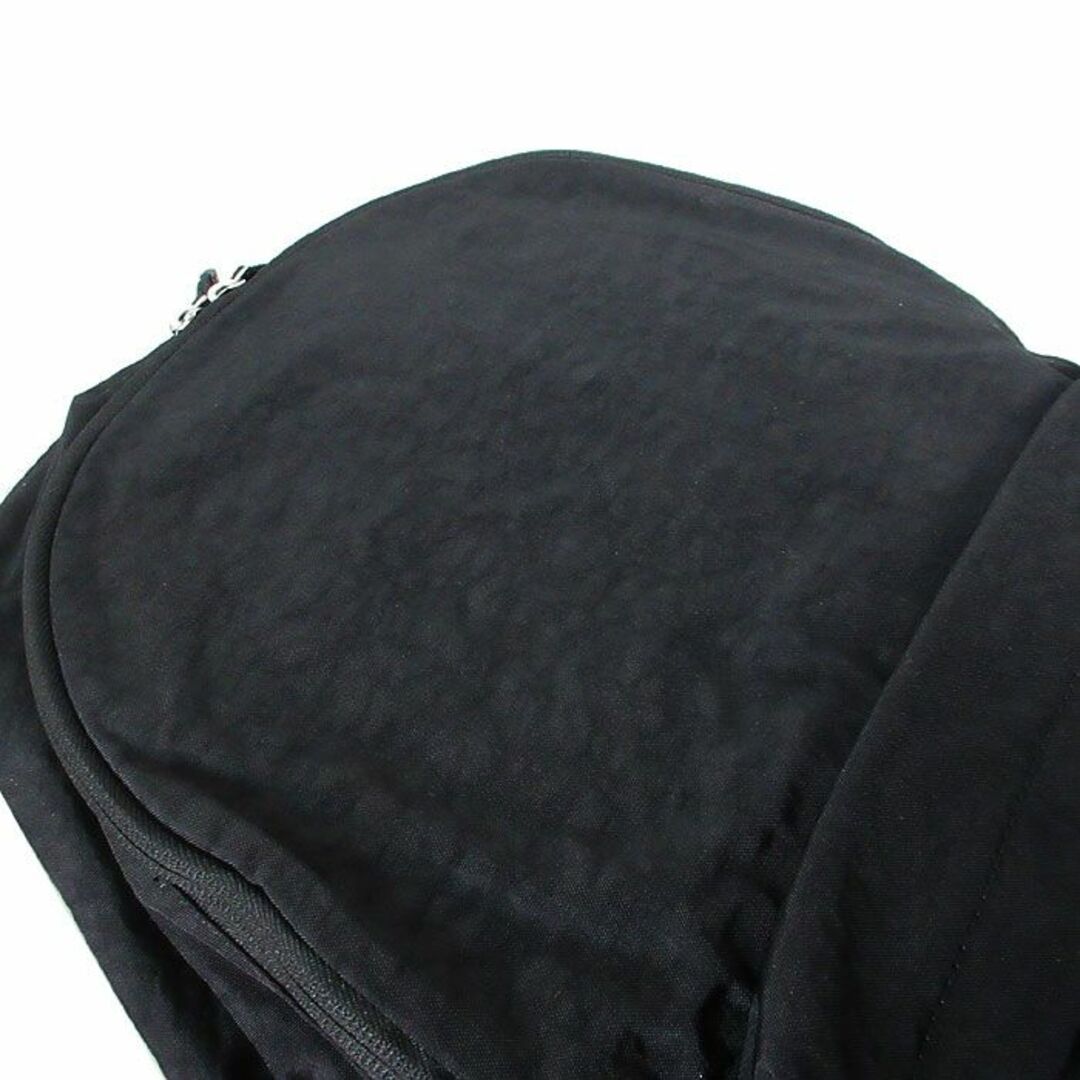 ARMANI EXCHANGE(アルマーニエクスチェンジ)の【新品】アルマーニ エクスチェンジ ショルダーバッグ 952103 メンズのバッグ(バッグパック/リュック)の商品写真