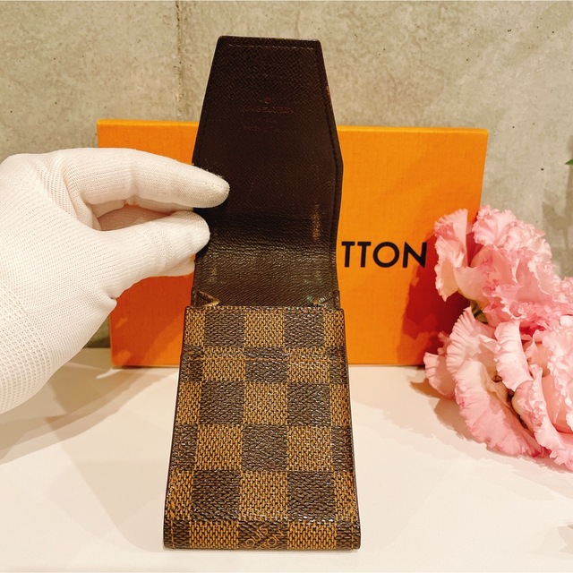 LOUIS VUITTON(ルイヴィトン)のLOUIS VUITTON ルイヴィトン  ダミエ　シガレットケース　タバコ メンズのファッション小物(タバコグッズ)の商品写真