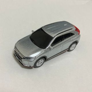 ミツビシ(三菱)のエクリプスクロス　ミニカー　ディーラー特注品　シルバー(ミニカー)