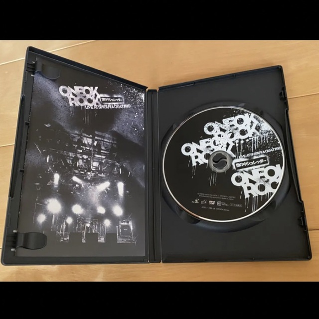 ONE OK ROCK(ワンオクロック)のONE OK ROCK/世の中シュレッダー　ワンオク　2007 DVD エンタメ/ホビーのDVD/ブルーレイ(ミュージック)の商品写真