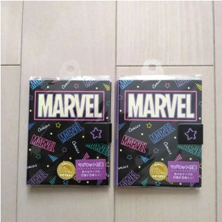 マーベル(MARVEL)のマーベル　付箋　ブラック　2つセット　ブック型　アベンジャーズ　ふせん　文具(キャラクターグッズ)