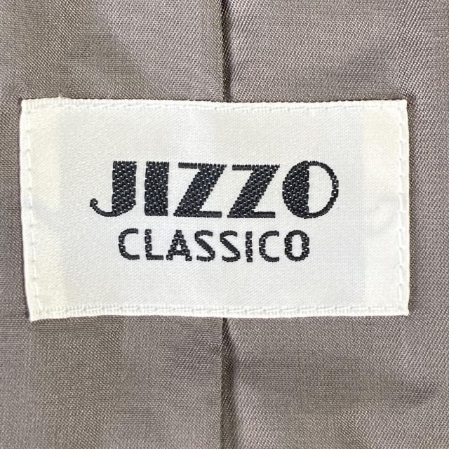 JIZZO CLASSICO ジッツオクラシコ ビジュー付きライトアウター 美品 レディースのジャケット/アウター(ナイロンジャケット)の商品写真