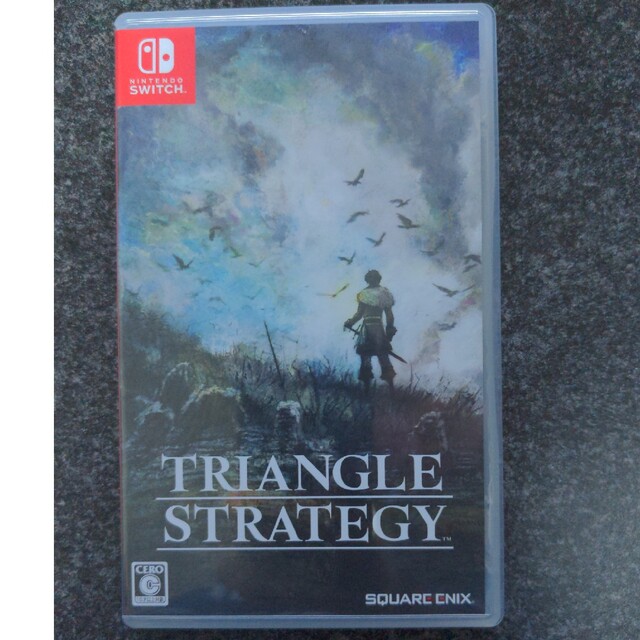 TRIANGLE STRATEGY（トライアングルストラテジー） Switch エンタメ/ホビーのゲームソフト/ゲーム機本体(家庭用ゲームソフト)の商品写真