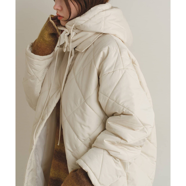 Kastane(カスタネ)のKastane バラクラバ付きキルティングジャケット レディースのジャケット/アウター(テーラードジャケット)の商品写真