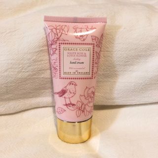 グレースコール(GRACE COLE)のGRACE COLE ハンドクリーム　ホワイトローズ&ロータスフラワー　50ml(ハンドクリーム)