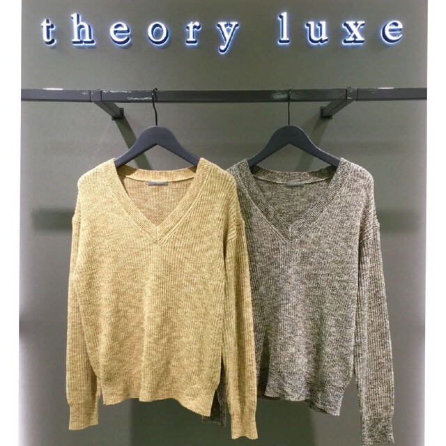 Theory luxe - 極美品 カタログ掲載モデル theory luxe Vネックプル