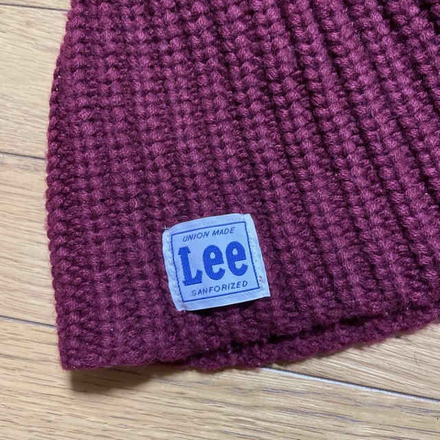 Lee(リー)のLee ニット帽 ワインレッド  レディースの帽子(ニット帽/ビーニー)の商品写真