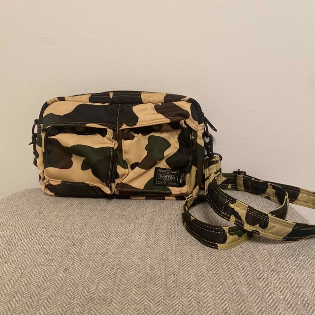 a bathing ape ショルダーバック　BAPE PORTER