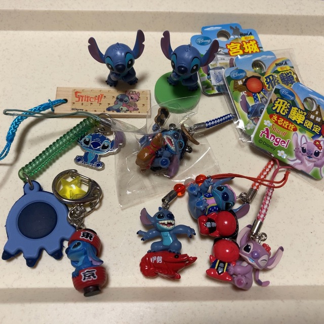 STITCH(スティッチ)のスティッチ　携帯　スマホ　キーホルダー　ご当地　TDR　限定 エンタメ/ホビーのおもちゃ/ぬいぐるみ(キャラクターグッズ)の商品写真