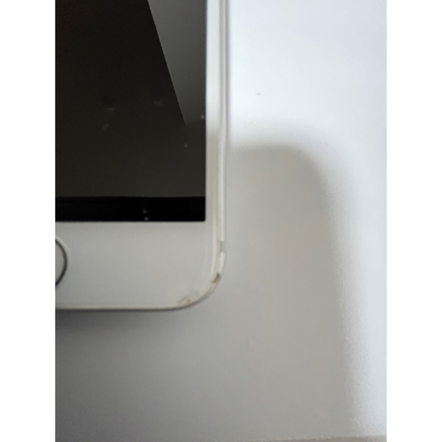 iPhone8 64GB シルバー 本体 iPhone8 64GB シルバー 本体