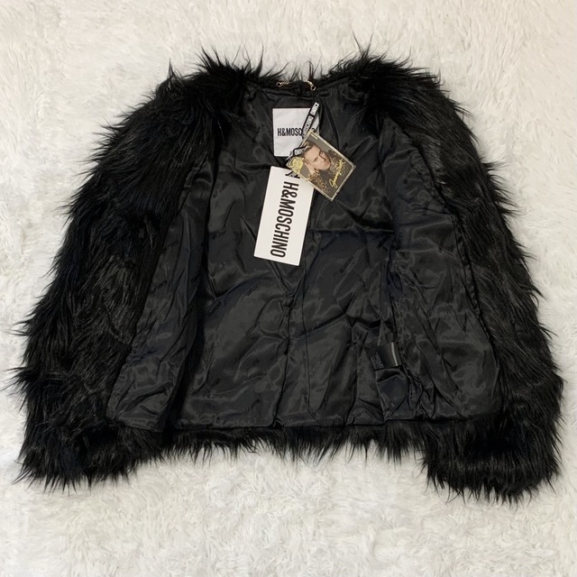H&M(エイチアンドエム)の新品 H&M モスキーノ コラボ エコファー ジャケット S ジェレミースコット レディースのジャケット/アウター(毛皮/ファーコート)の商品写真