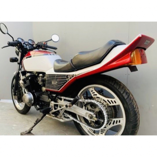 【旧車】CBX400F CBX550F用 社外タックルロールシート ブラック 自動車/バイクのバイク(パーツ)の商品写真