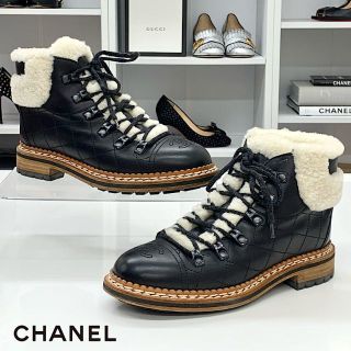 美品❤️ シャネルレザームートンブーツ 38 lospatioslaredo.com