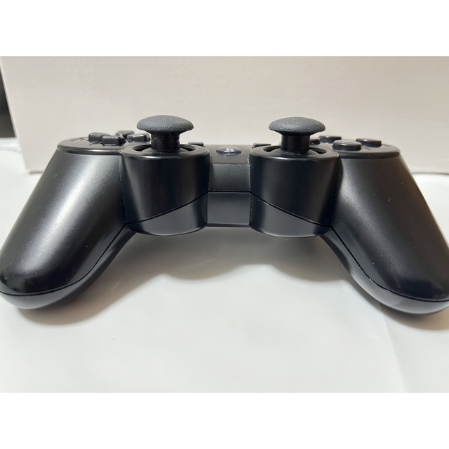 PlayStation3(プレイステーション3)のSONY PS3用コントローラー DUALSHOCK 3 USBケーブル付き エンタメ/ホビーのゲームソフト/ゲーム機本体(その他)の商品写真