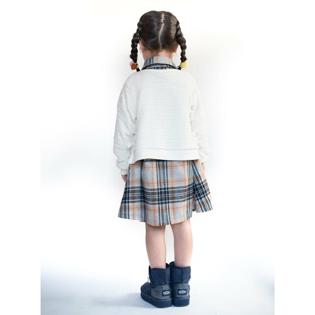 SKAPE(エスケープ)の【ホワイト】【90cm】SKAPE/シャツワンピトレーナーセット キッズ/ベビー/マタニティのキッズ服女の子用(90cm~)(Tシャツ/カットソー)の商品写真