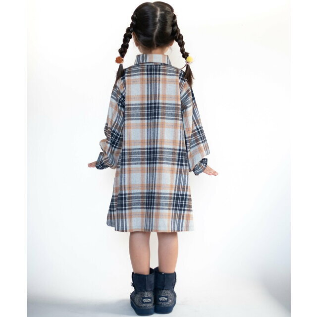 SKAPE(エスケープ)の【ホワイト】【90cm】SKAPE/シャツワンピトレーナーセット キッズ/ベビー/マタニティのキッズ服女の子用(90cm~)(Tシャツ/カットソー)の商品写真