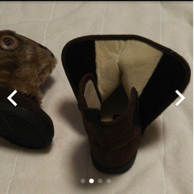 西松屋(ニシマツヤ)の新品、未使用！ムートンブーツ  13 キッズ/ベビー/マタニティのベビー靴/シューズ(~14cm)(ブーツ)の商品写真