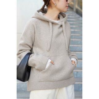 ドゥーズィエムクラス(DEUXIEME CLASSE)の新品タグ付き❗️Deuxieme Classe Knitted フーディー(ニット/セーター)