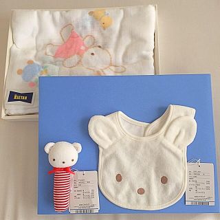 ファミリア(familiar)の新品未使用ファミリア3点セット(その他)