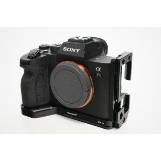 ソニー(SONY)の☆鷹☆専用指定品　SONY α7R IVボディ ILCE-7RM4(ミラーレス一眼)