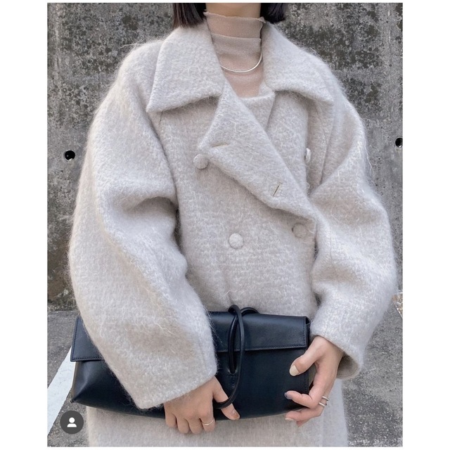 Ameri VINTAGE(アメリヴィンテージ)のDEFORMATION COLLAR SHAGGY COAT レディースのジャケット/アウター(ロングコート)の商品写真