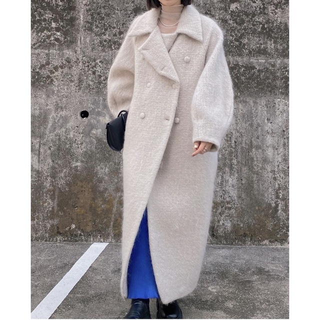 DEFORMATION COLLAR SHAGGY COAT