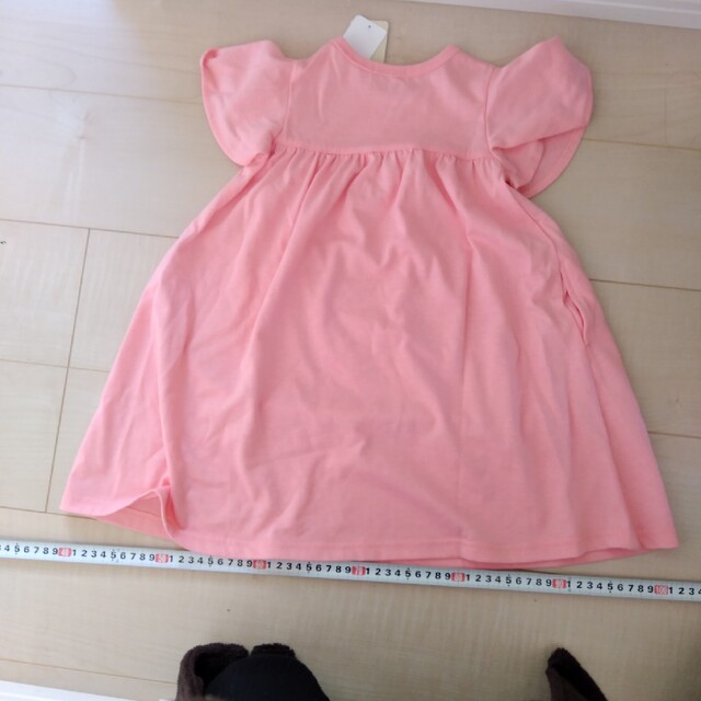 女の子　ワンピース　100 キッズ/ベビー/マタニティのキッズ服女の子用(90cm~)(ワンピース)の商品写真