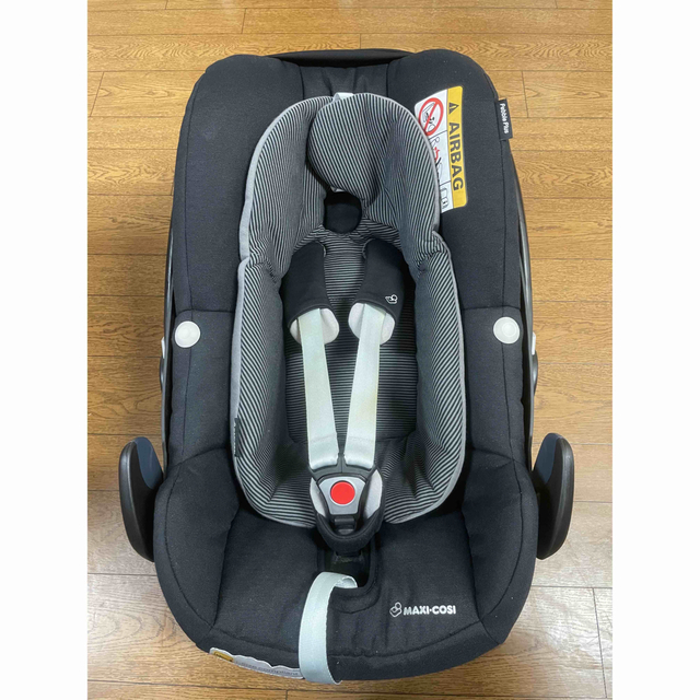 売却済み【 未開封新品】チャイルドシート Maxi-Cosi(マキシコシ) Pebble Plus(ペブルプラス) Black  Raven(ブラックレーベン)