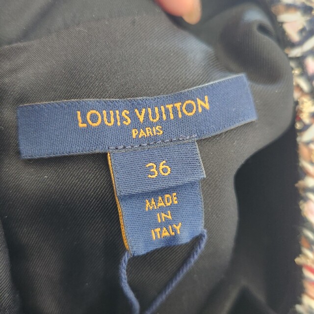 LOUIS VUITTON(ルイヴィトン)のルイヴィトン　ベルテッドツイードスケータードレス レディースのワンピース(ミニワンピース)の商品写真