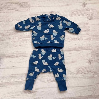 エイチアンドエム(H&M)の海外ベビー服　上下セット　4ヶ月赤ちゃん(パジャマ)