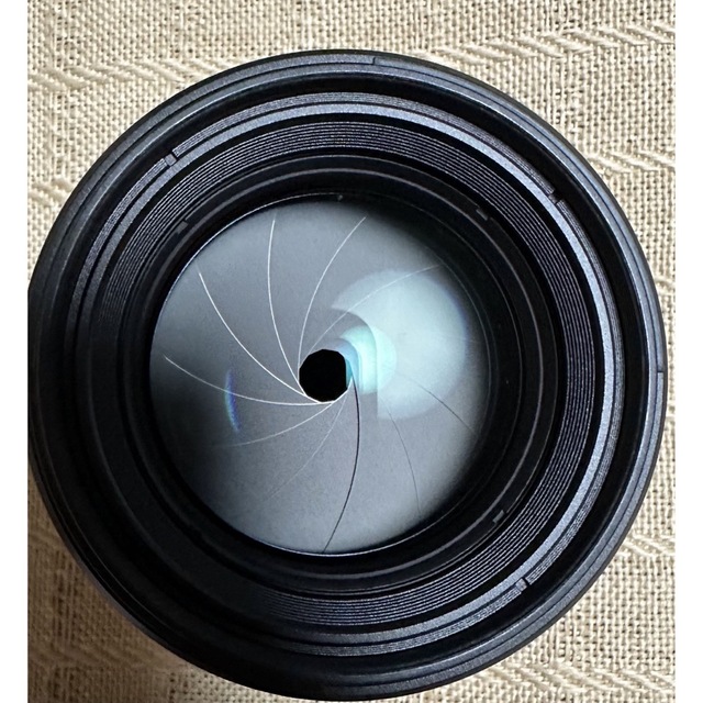SONY(ソニー)の美品 コハル様専用Sony FE85/1.4 GM  スマホ/家電/カメラのカメラ(レンズ(単焦点))の商品写真