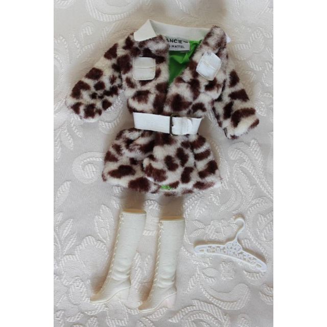 Barbie OUTFIT： FRANCIE # 1240 PONY COAT エンタメ/ホビーのおもちゃ/ぬいぐるみ(その他)の商品写真