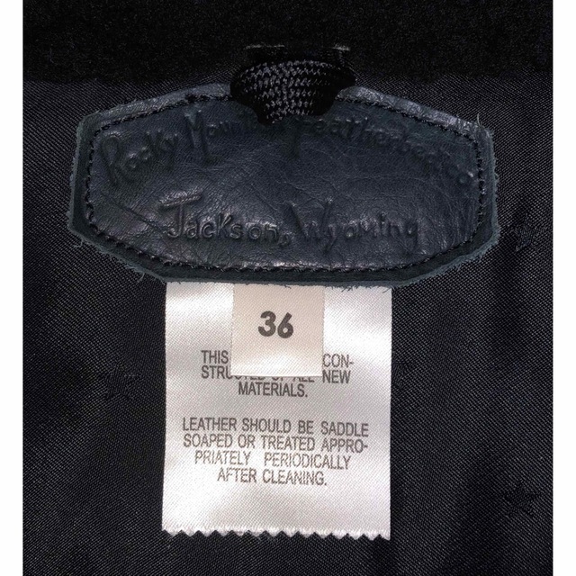 WACKO MARIA(ワコマリア)の良品 ワコマリア ロッキーマウンテン コラボ ダウンベスト 36 ブラック 星柄 メンズのジャケット/アウター(ダウンベスト)の商品写真
