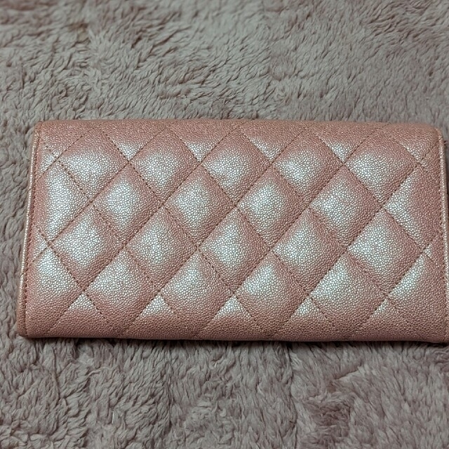 CHANEL(シャネル)のCHANEL❤️正規品長財布❤️シャイニーピンク レディースのファッション小物(財布)の商品写真