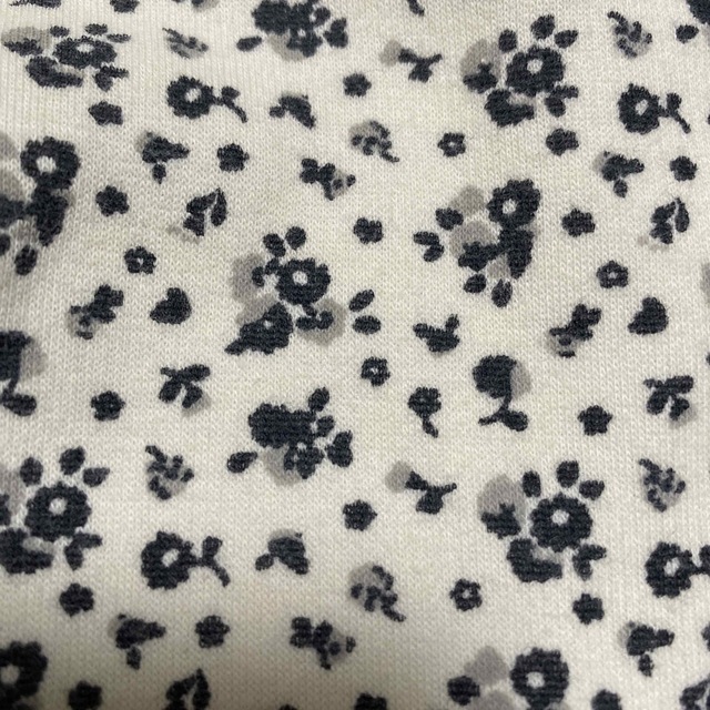 子供服　140cm スパッツ キッズ/ベビー/マタニティのキッズ服女の子用(90cm~)(パンツ/スパッツ)の商品写真