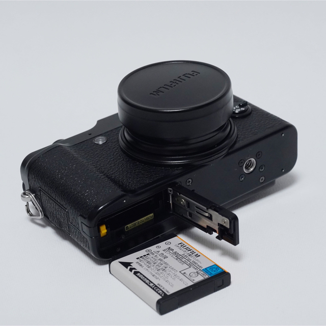 富士フイルム - FUJIFILM X20 コンパクトデジタル カメラ ブラックの