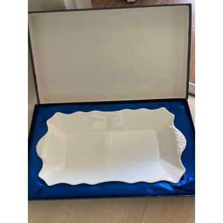 エインズレイ(Aynsley China)の新品未使用　aynsley サンドイッチプレート(食器)