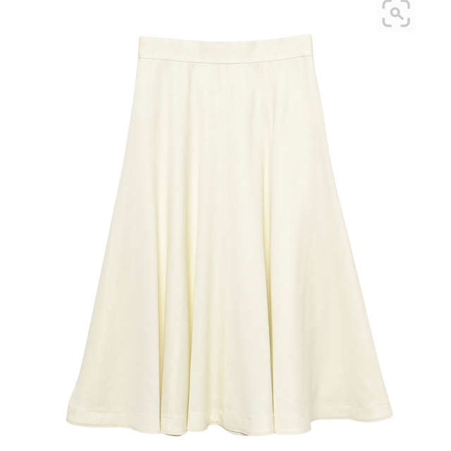 ANAYI(アナイ)のアナイ　　ウールサテンフレアスカート　36今季ホワイト レディースのスカート(ひざ丈スカート)の商品写真