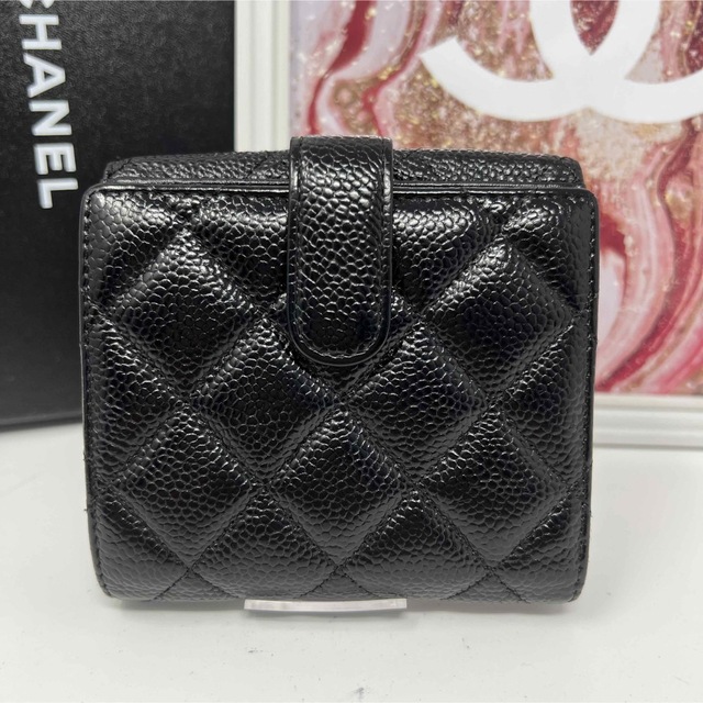 CHANEL(シャネル)のCHANEL シャネル キャビアスキン マトラッセ Wホック 二つ折り折財布 レディースのファッション小物(財布)の商品写真