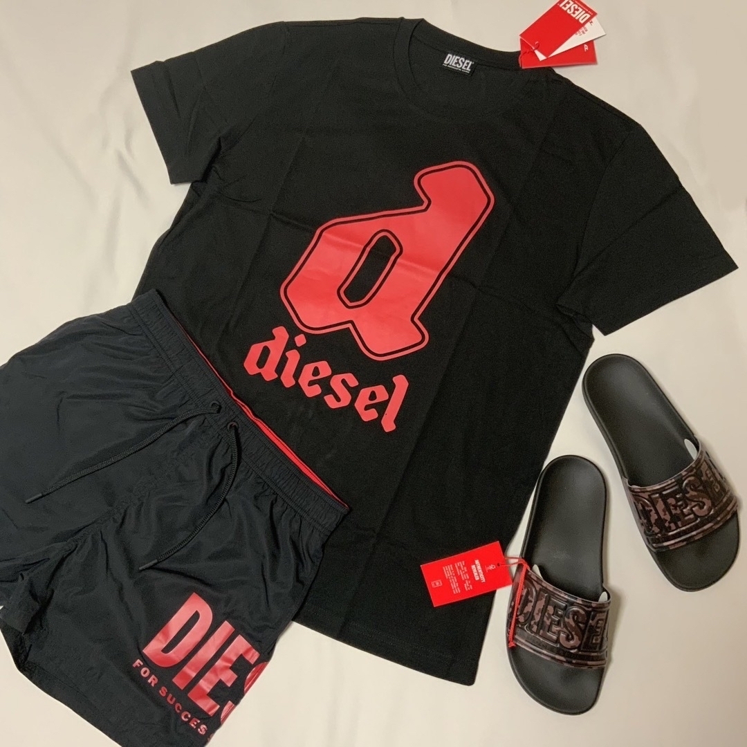 DIESEL(ディーゼル)の洗練されたデザイン　DIESEL　T-DIEGOR-K54　ブラック　XL メンズのトップス(Tシャツ/カットソー(半袖/袖なし))の商品写真