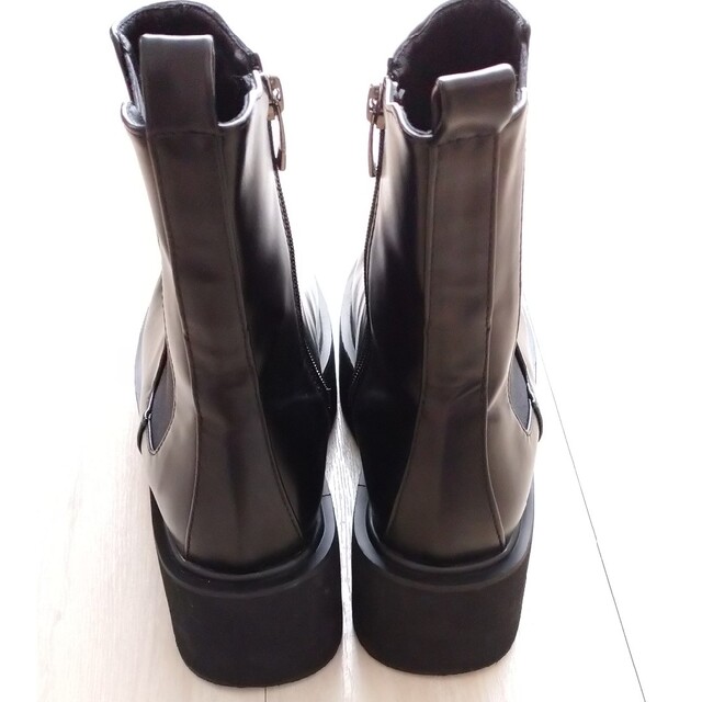 amel(エイメル)の美品AMEL厚底ブーツ23.5 レディースの靴/シューズ(ブーツ)の商品写真