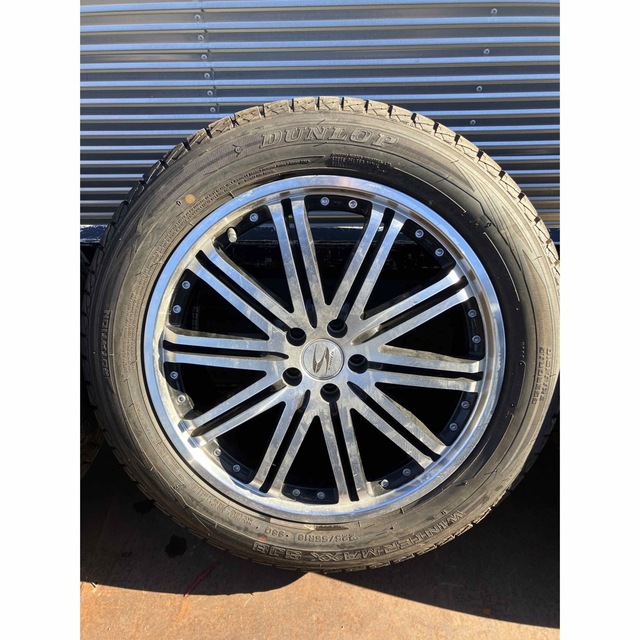 DUNLOP(ダンロップ)の※説明要確認※ダンロップ　スタッドレス　225/55R18 自動車/バイクの自動車(タイヤ)の商品写真