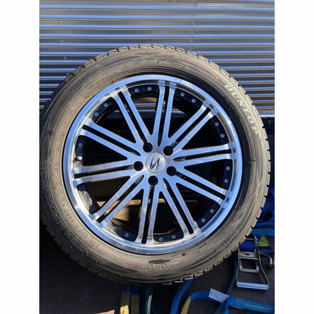 DUNLOP(ダンロップ)の※説明要確認※ダンロップ　スタッドレス　225/55R18 自動車/バイクの自動車(タイヤ)の商品写真