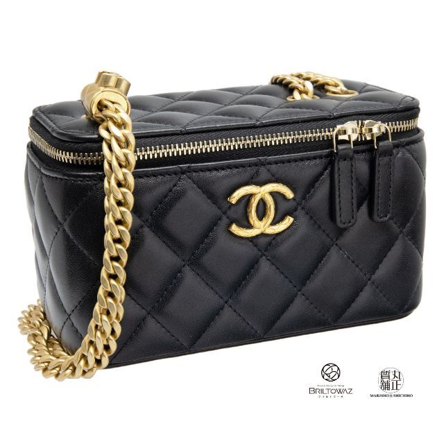 今季一番 CHANEL - 黒 AP3044 バニティケース Wチェーン マトラッセ 2022AW シャネル ショルダーバッグ 今季一番 CHANEL - 黒 AP3044 バニティケース Wチェーン マトラッセ 2022AW シャネル ショルダーバッグ