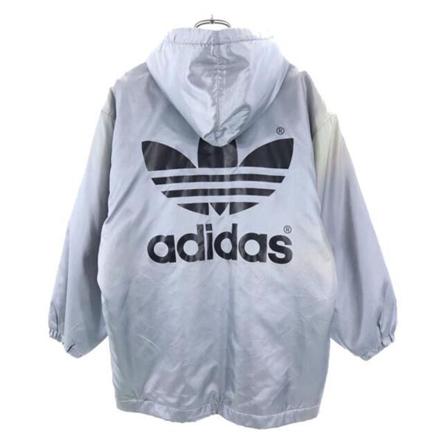 adidas(アディダス)のアディダス トレフォイルロゴ フーデッド 中綿ジャケット 140 シルバー系 adidas 裏ボア キッズ 【中古】  【221222】 キッズ/ベビー/マタニティのキッズ服女の子用(90cm~)(ジャケット/上着)の商品写真